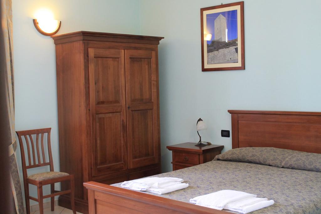Villa Carla Castino Екстериор снимка