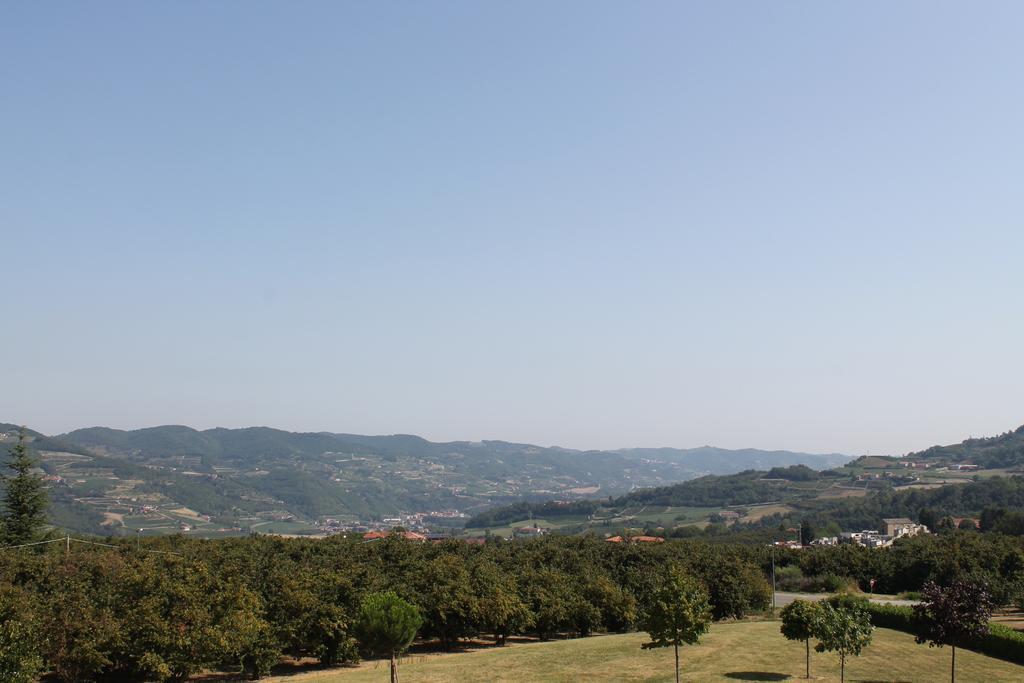 Villa Carla Castino Екстериор снимка