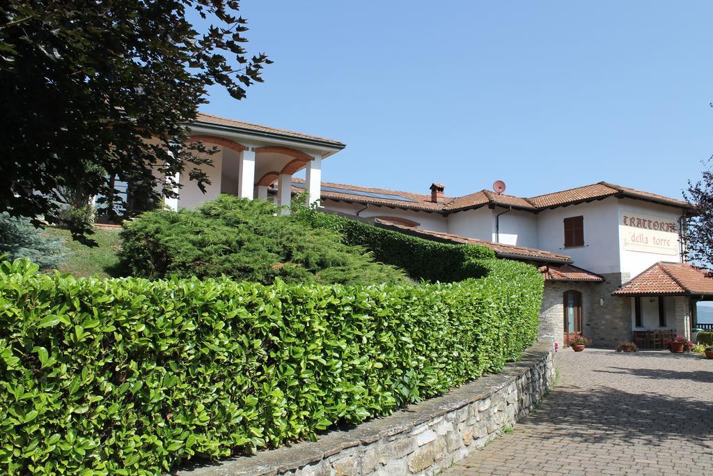 Villa Carla Castino Екстериор снимка